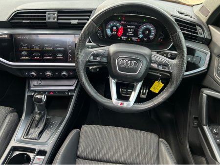 2019 Audi Q3 - thumbnail 22