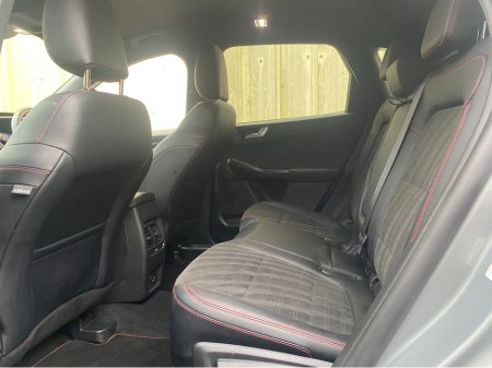 2022 Ford Kuga - thumbnail 5