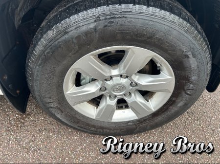 2017 Toyota Landcruiser LAND CRU LWB BUSINESS AUTO 4DR thumbnail