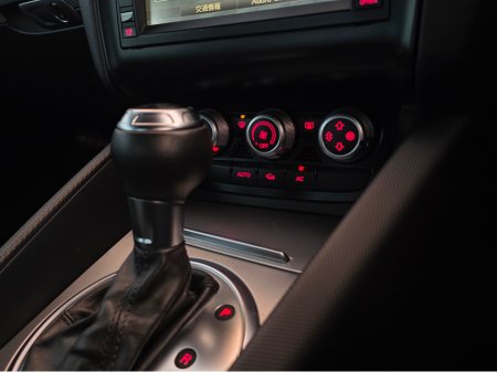 2012 Audi TT - thumbnail 13