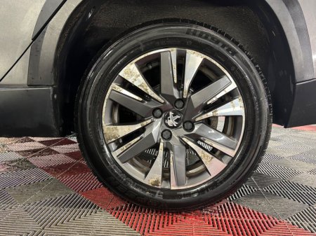 2018 Peugeot 2008 1.2 PureTech 82bhp Allure €9,950 thumbnail