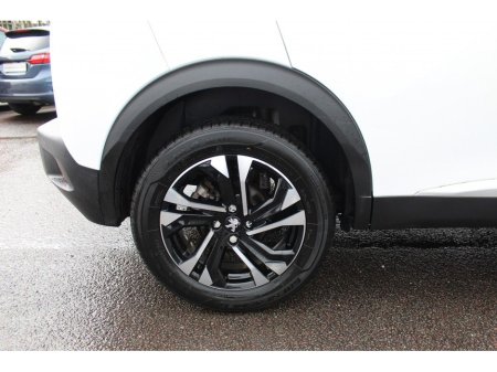 2021 Peugeot 2008 1.2 Puretech 100bhp Allure €18,950 thumbnail