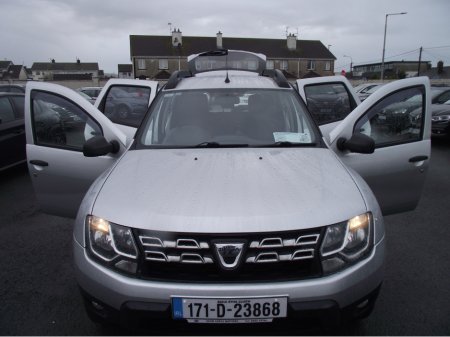 2017 Dacia Duster ALTERNATIVE 1.5 DCI  110PS 5DR €8,250 thumbnail