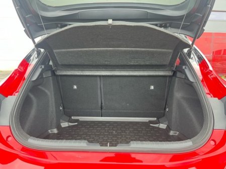 2022 Toyota Corolla COROLLA HYBRID L/SPORT HB €26,950 thumbnail