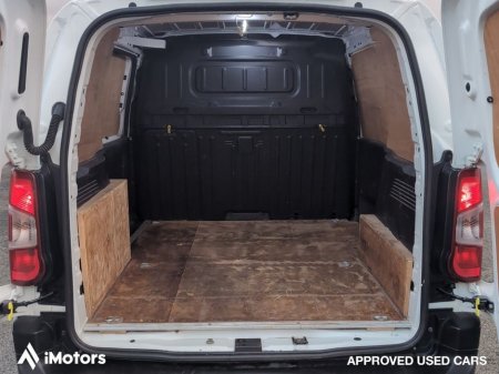 2022 Peugeot Partner - thumbnail 12