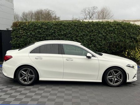 2020 Mercedes-Benz A Class A180 AMG-LINE PREMIUM PLUS 1.3 // POWERED HEATED SEATS // VIRTUAL COCKPIT // 18" AMG-LINE ALLOYS €28,900 thumbnail