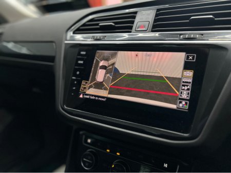 2020 Volkswagen Tiguan €28950! 2020 VW TIGUAN 2.0 TDI HIGHLINE 4MOTION / HUD, HEATED SEATS, 360 Cameras €28,950 thumbnail