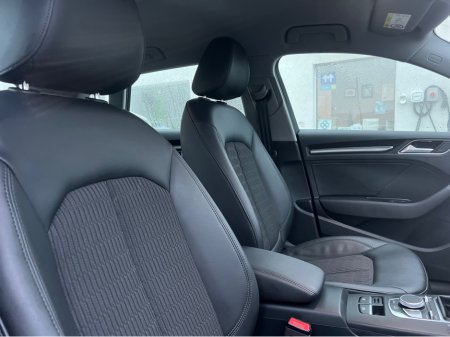 2018 Audi A3 LOW MILEAGE SPORTBACK 1.6 TDI 116 SE 4DR €17,950 thumbnail