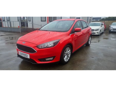 2015 Ford Focus - thumbnail 14