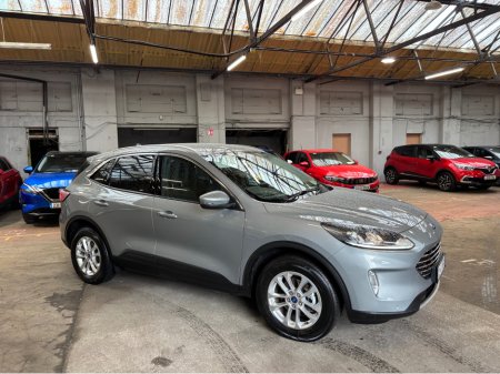 2023 Ford Kuga TITANIUM 2.5 PHEV 225 S6.2 €23,499 thumbnail