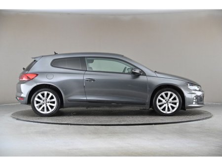 2017 Volkswagen Scirocco - thumbnail 11