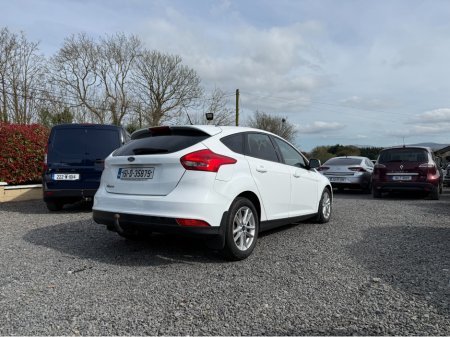 2015 Ford Focus - photo 5