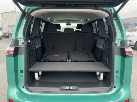 2025 Volkswagen ID.Buzz ID.BUZZ STYLE 86KWH 280BHP LWB €66,975 thumbnail