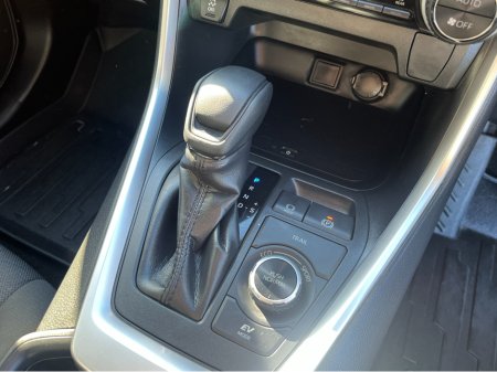 2020 Toyota Rav4 - thumbnail 16