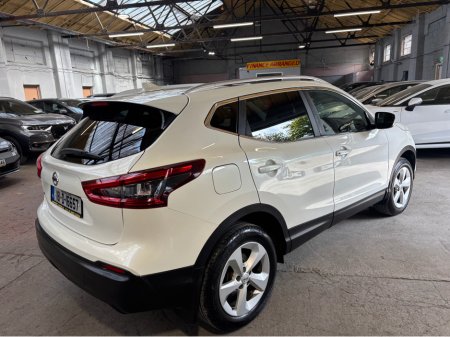 2018 Nissan Qashqai - photo 3