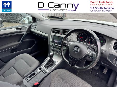 2016 Volkswagen Golf 1.2 Petrol Automatic €14,900 thumbnail