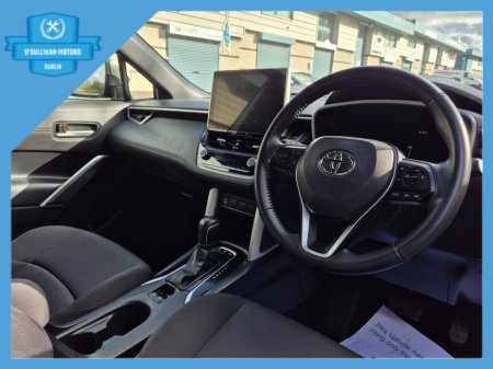 2023 Toyota Corolla Cross - thumbnail 15