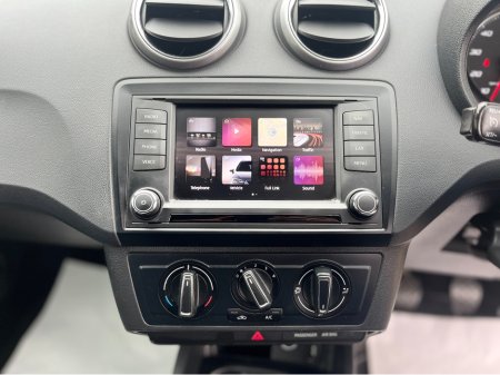 2016 SEAT Ibiza - thumbnail 13