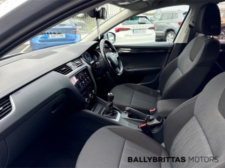 2017 Skoda Octavia - thumbnail 7