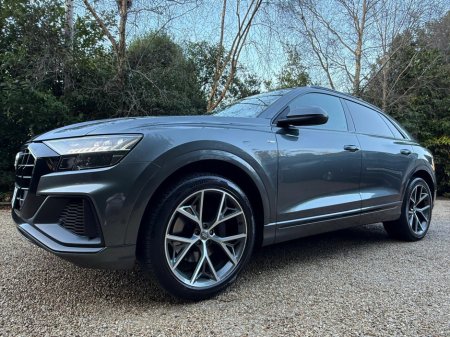 2018 Audi Q8 - thumbnail 9