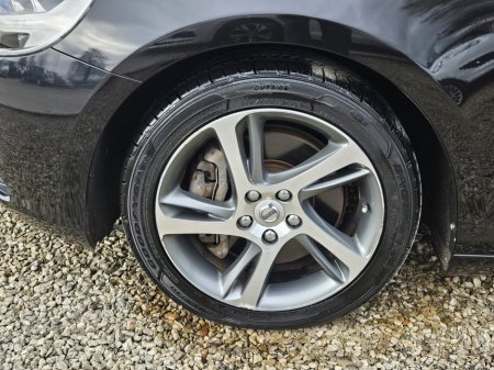 2016 Volvo V40 - thumbnail 34