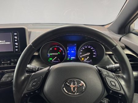 2018 Toyota C-HR - thumbnail 13