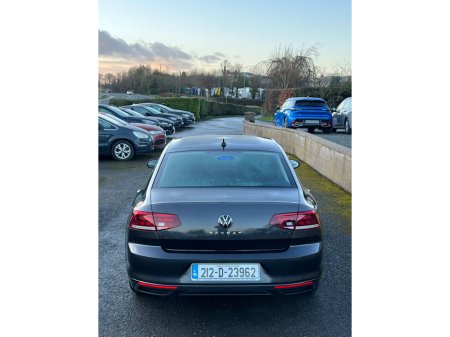 2021 Volkswagen Passat 2.0 TDI 150HP €15,950 thumbnail