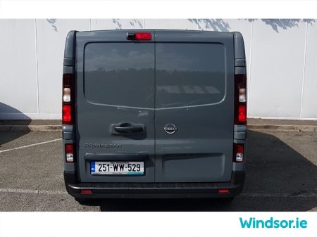 2025 Nissan Primastar L2H1 130 SV PREMIUM €25,199 thumbnail