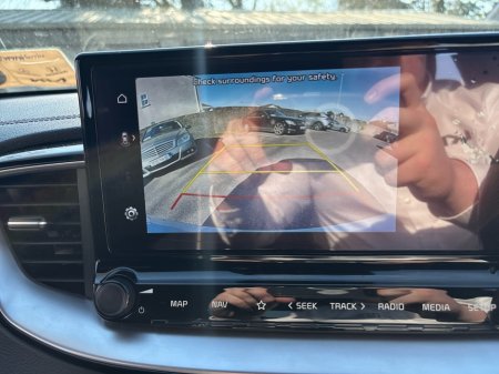 2022 Kia Ceed - thumbnail 13