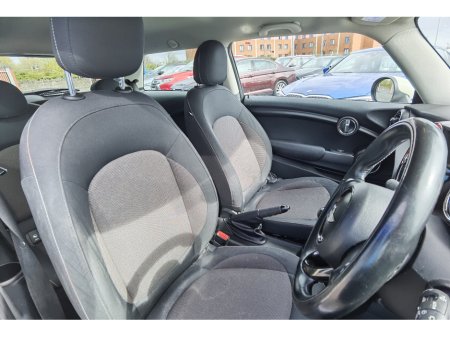 2014 MINI One - thumbnail 9