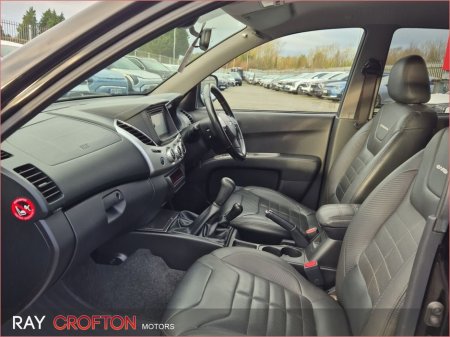 2015 Mitsubishi L200 L200 DID BARBARIAN LB D/C 4WD thumbnail