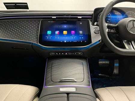 2026 Mercedes-Benz E Class 300de AMG - 19 Inch Alloys - Reversing Camera - Ambient Lighting - Sat Nav - Climate Control - Electric Heated Memory Seats - Keyless Start - Apple CarPlay/Android Auto €89,811 thumbnail