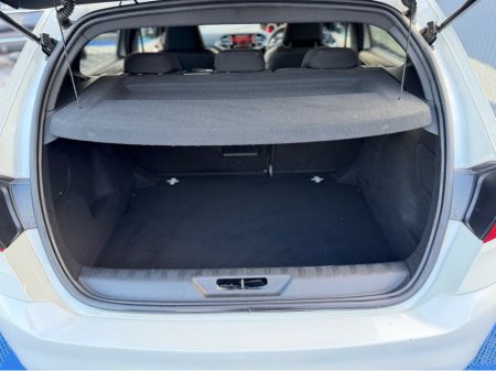 2019 Peugeot 308 - thumbnail 28