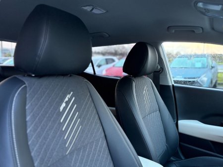 2026 Kia Stonic 1.0 GT Line €34,995 thumbnail