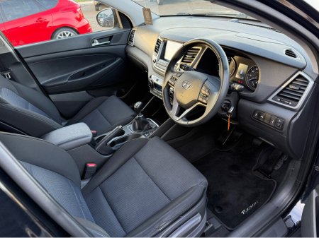 2017 Hyundai Tucson - thumbnail 14