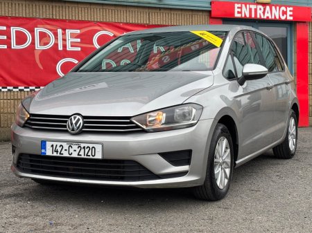 2014 Volkswagen Golf Plus - view 2