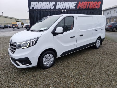 2023 Renault Trafic RED VAN FWD 130 3T1 E6 L2H1 3DR €18,450
