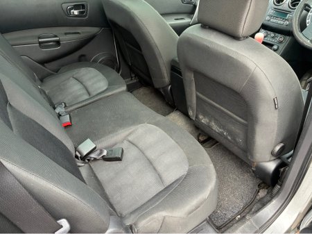 2011 Nissan Qashqai +2 - thumbnail 19