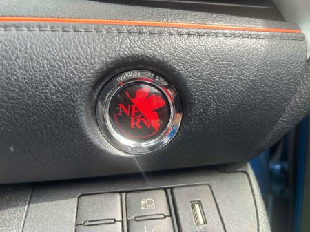 2016 Toyota Sienta - thumbnail 8