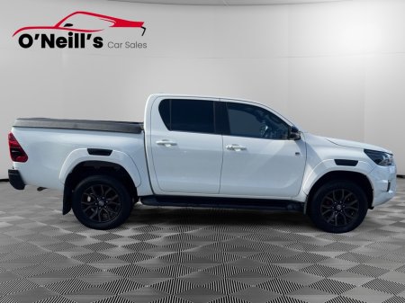 2023 Toyota Hilux GR SPORT DIESEL AUTOMATIC ICE WHITE #225 €51,999