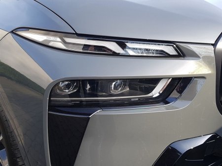 2026 BMW X7 - thumbnail 19