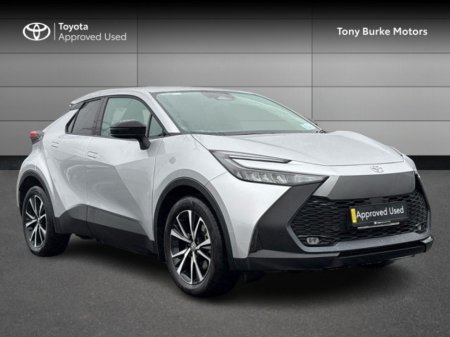 2025 Toyota C-HR PHEV - Save EUR 5,200 - Plug In Hybrid - 252 Plate - Sport Edition - No Range Anxiety - 2lt - 223 // Remote Central Locking // Front Electric Windows // Rear Electric Windows // Electric Mirrors // He €39,830
