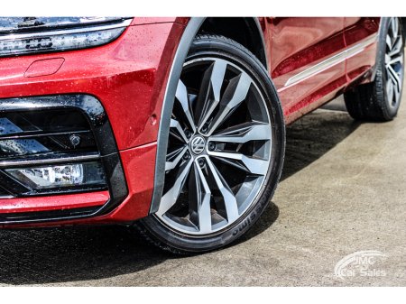 2020 Volkswagen Tiguan - photo 2