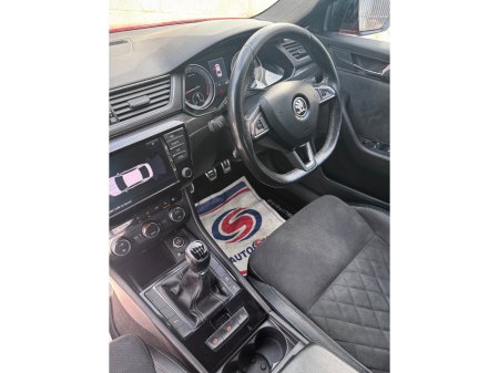 2017 Skoda Superb - thumbnail 12