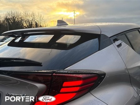 2022 Toyota C-HR 1.8 HYBRID SOL thumbnail