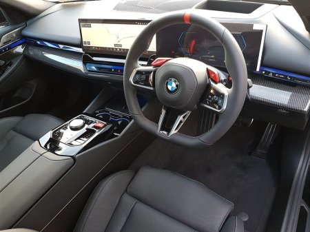 2026 BMW M5 - thumbnail 6