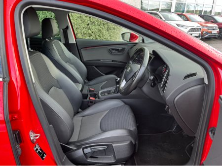 2020 SEAT Leon XCELLENCE 1.5 TSI 130HP //HIGH SPEC//LOW MILES//KEYLESS ENTRY//REVERSE CAMERA//CARPLAY// €17,950 thumbnail