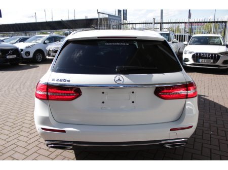 2018 Mercedes-Benz E Class - thumbnail 5