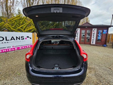 2016 Volvo V60 - thumbnail 17