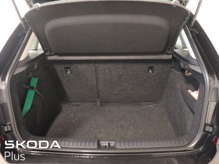 2023 Skoda Kamiq Ambition 1.0TSI 95HP €17,950 thumbnail